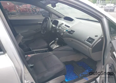 2008 Honda Civic Lx z USA, uszkodzony, nr VIN 2HGFA16518H335051